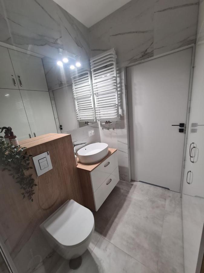 Sea Apartament - Plac Unii Gdynia Buitenkant foto